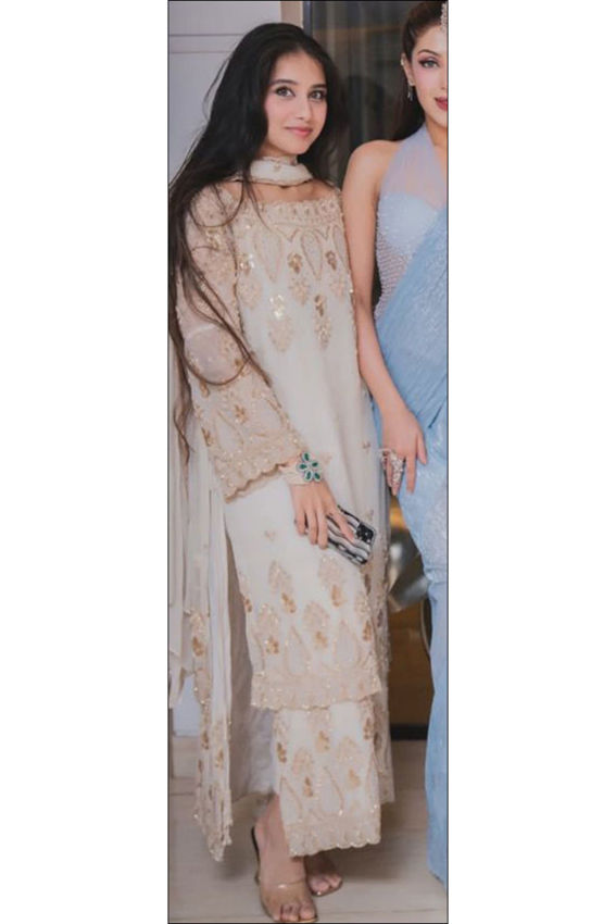 Client In Zunaira