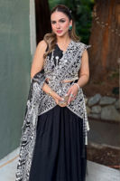 Picture of Client In Shahnoor In Black